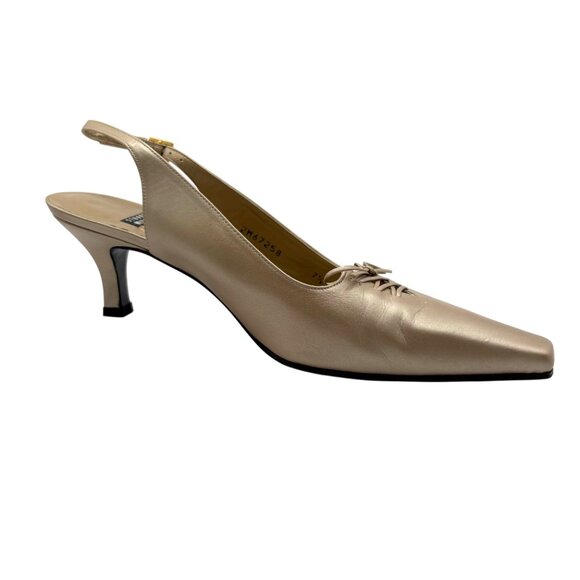 STEWART WEITZMAN Champagne Pearlized Leather Slingback Kitten Heel Pumps 7.5 B - Picture 3 of 11